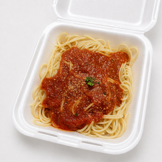 Espagueti con salsa de tomate
